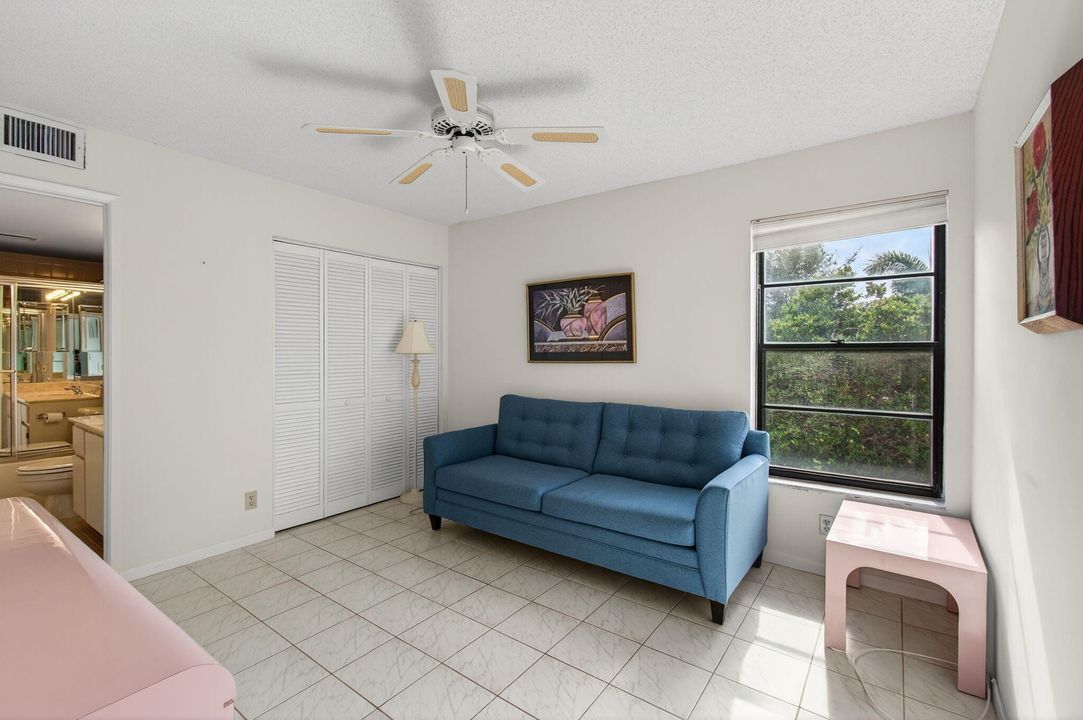Active With Contract: $145,000 (2 beds, 2 baths, 1220 Square Feet)