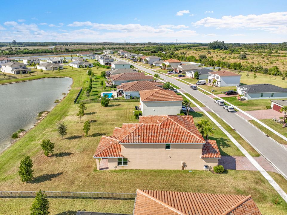 На продажу: $625,000 (5 спален, 3 ванн, 3667 Квадратных фут)