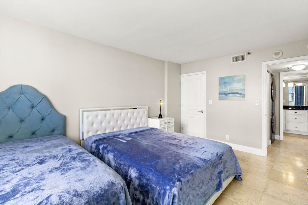 В аренду: $3,350 (2 спален, 2 ванн, 1240 Квадратных фут)