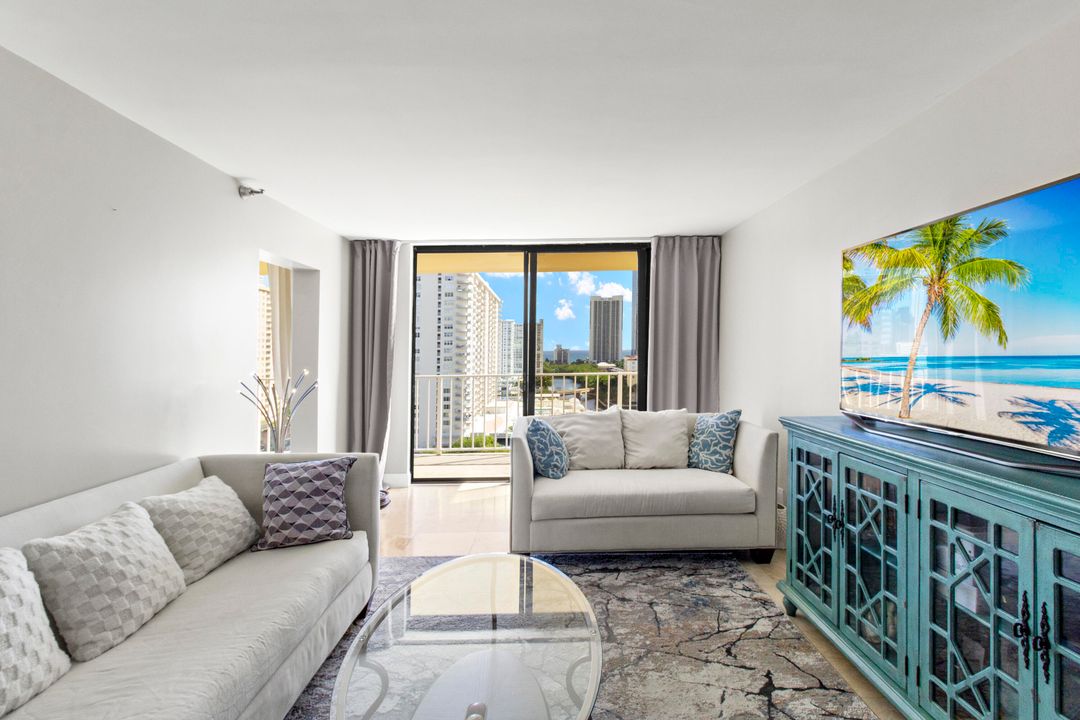 В аренду: $3,350 (2 спален, 2 ванн, 1240 Квадратных фут)