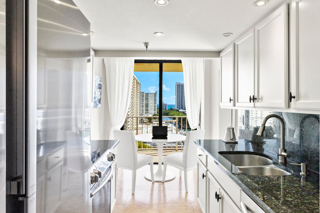 В аренду: $3,350 (2 спален, 2 ванн, 1240 Квадратных фут)