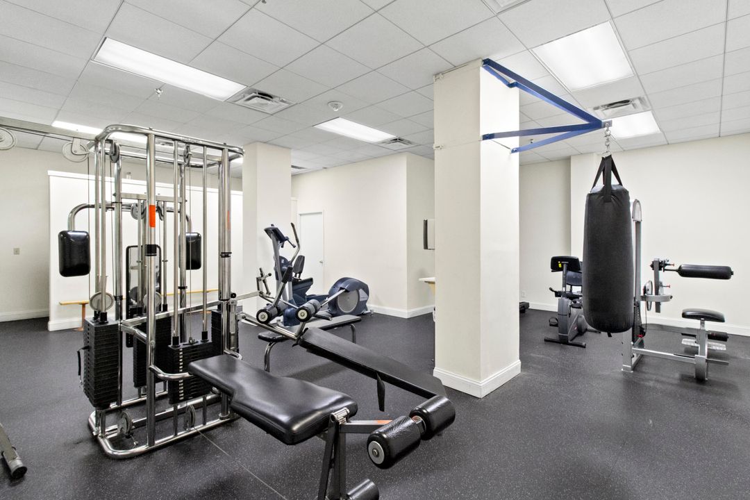 В аренду: $3,350 (2 спален, 2 ванн, 1240 Квадратных фут)