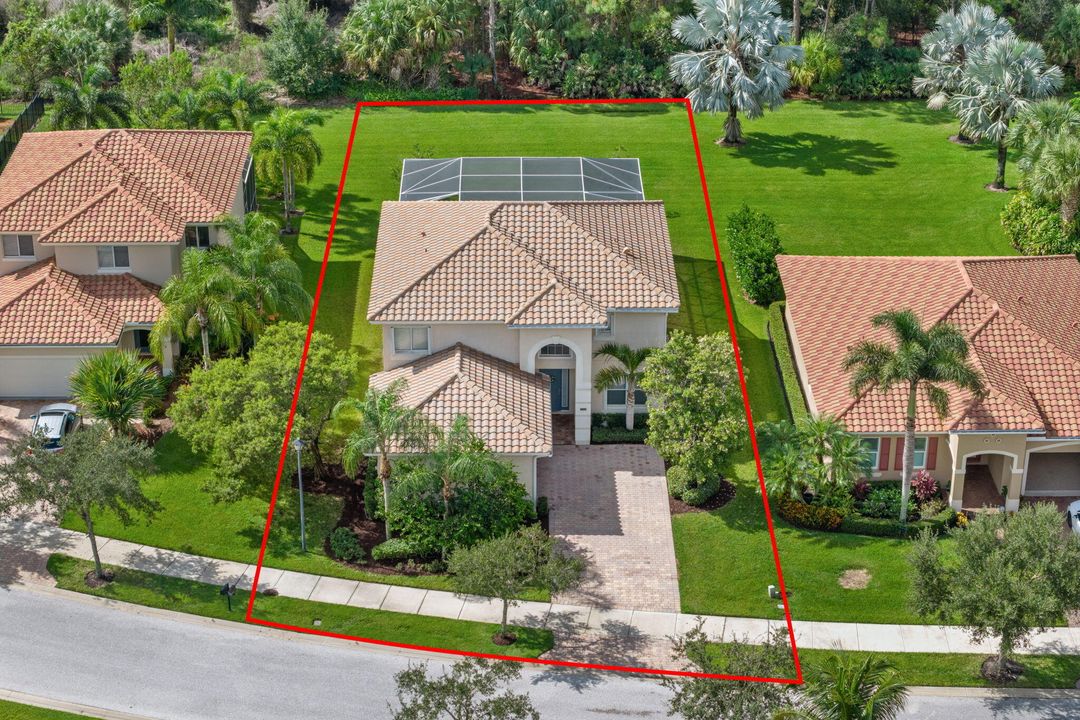 For Sale: $609,000 (4 beds, 3 baths, 2653 Square Feet)