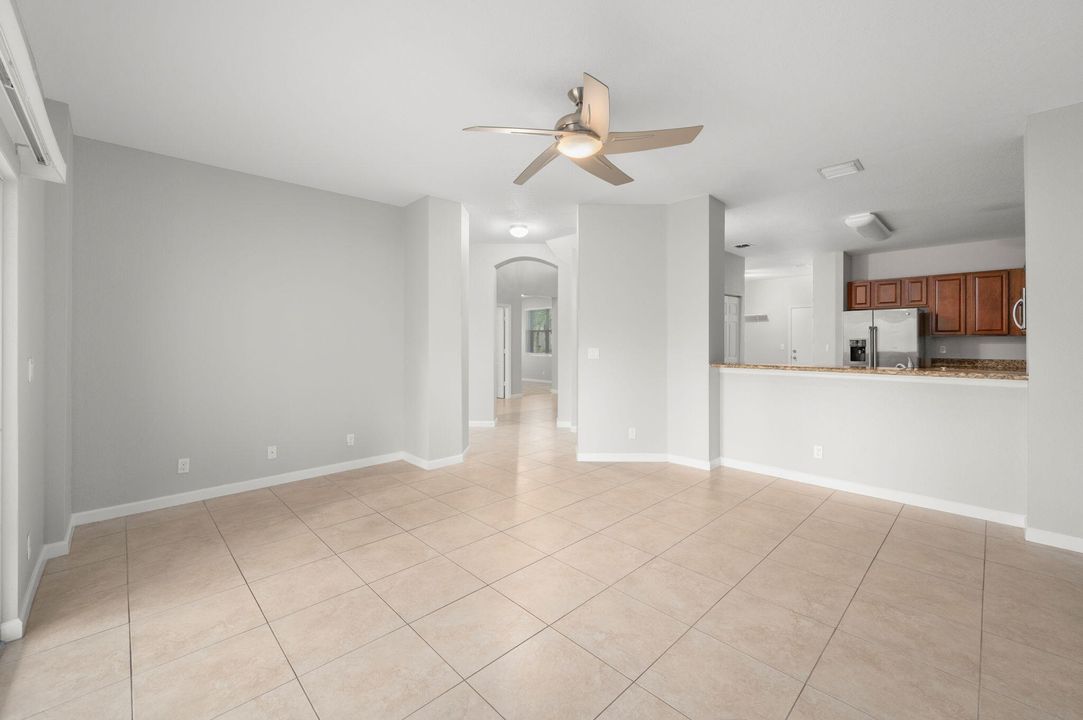 For Sale: $609,000 (4 beds, 3 baths, 2653 Square Feet)