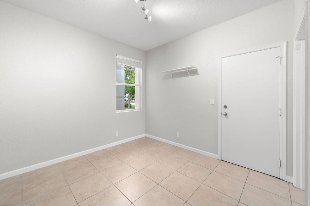 For Sale: $609,000 (4 beds, 3 baths, 2653 Square Feet)