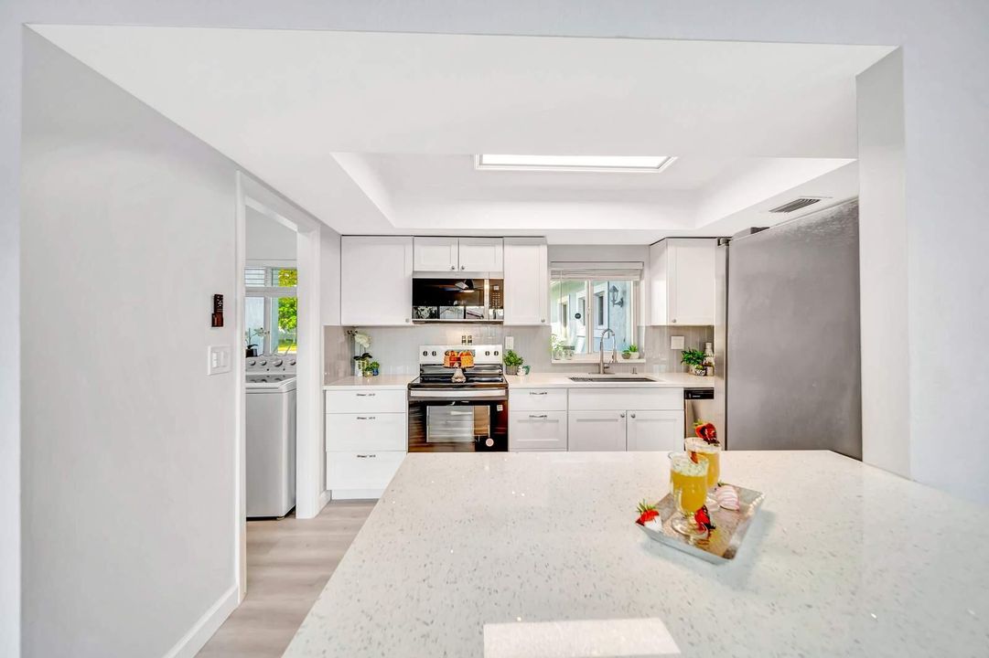 待售: $525,000 (3 贝兹, 2 浴室, 1610 平方英尺)