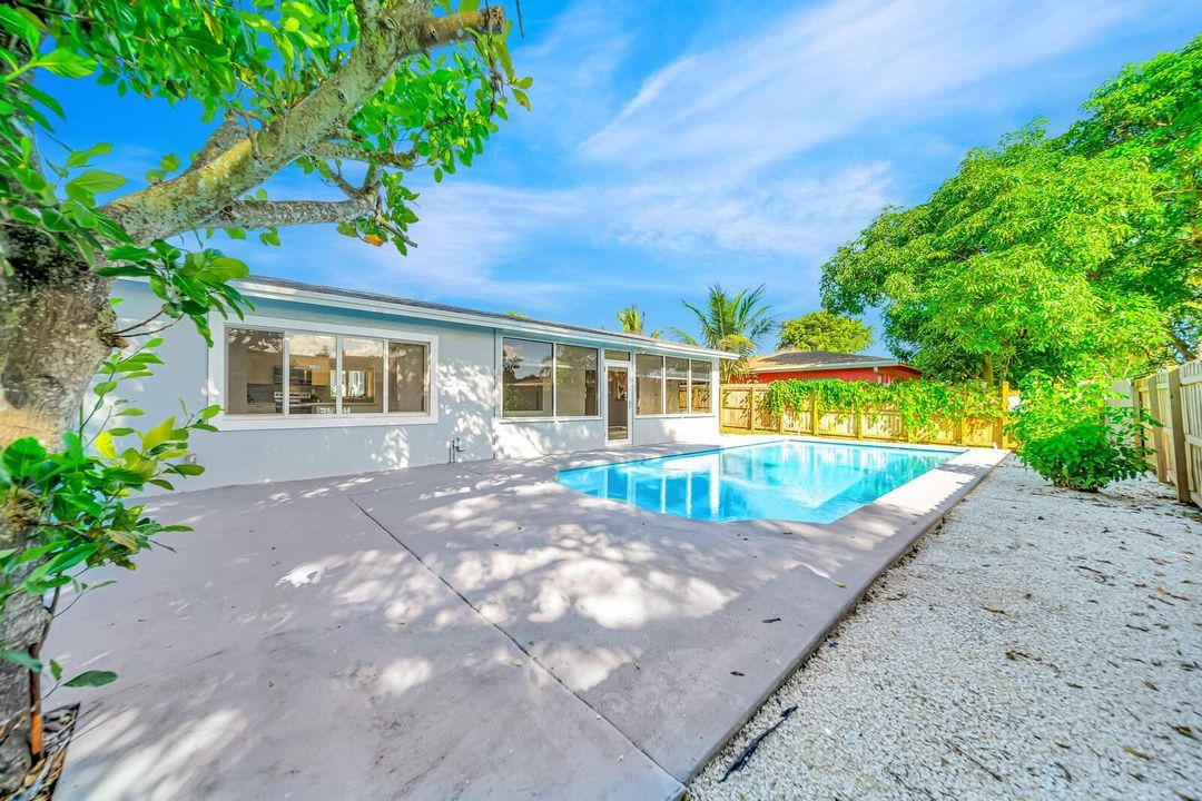 待售: $525,000 (3 贝兹, 2 浴室, 1610 平方英尺)