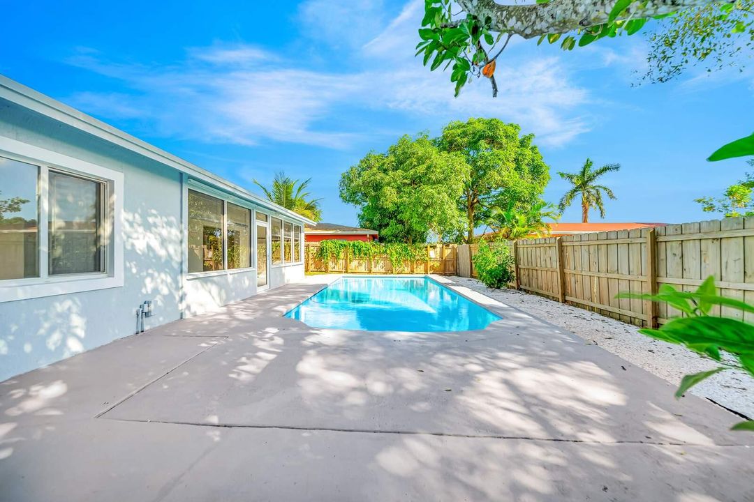 待售: $525,000 (3 贝兹, 2 浴室, 1610 平方英尺)