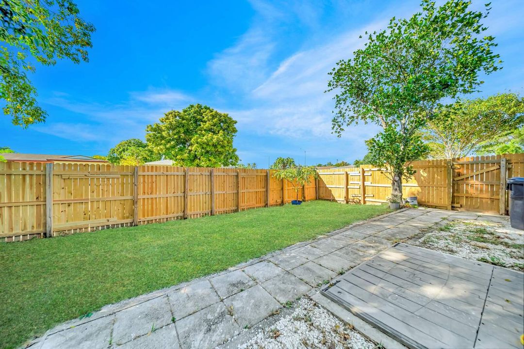 待售: $525,000 (3 贝兹, 2 浴室, 1610 平方英尺)