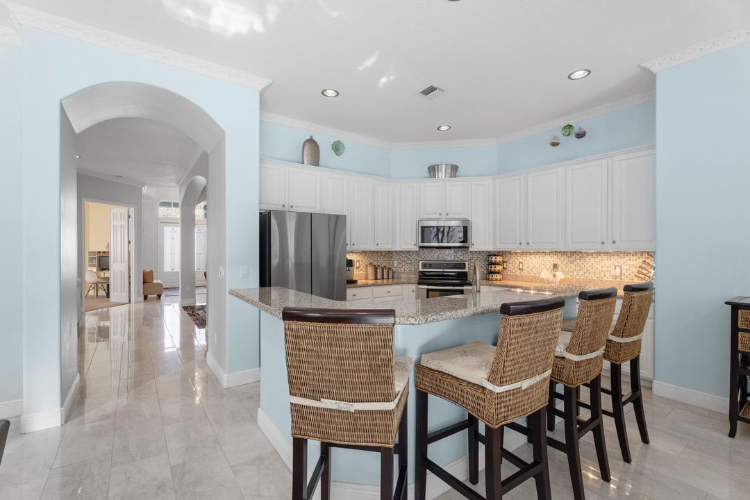 For Sale: $972,000 (4 beds, 3 baths, 2716 Square Feet)