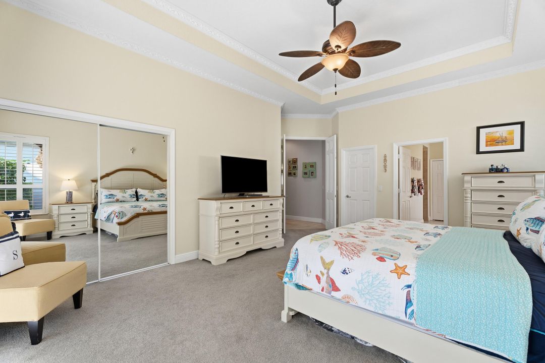 For Sale: $972,000 (4 beds, 3 baths, 2716 Square Feet)