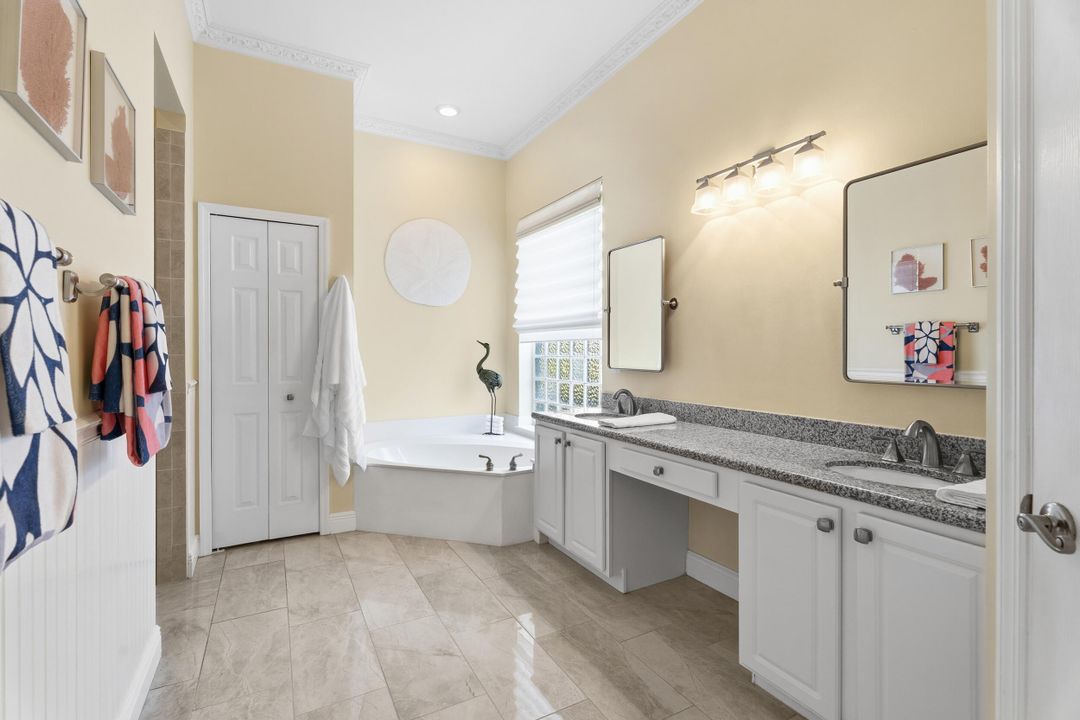 For Sale: $972,000 (4 beds, 3 baths, 2716 Square Feet)