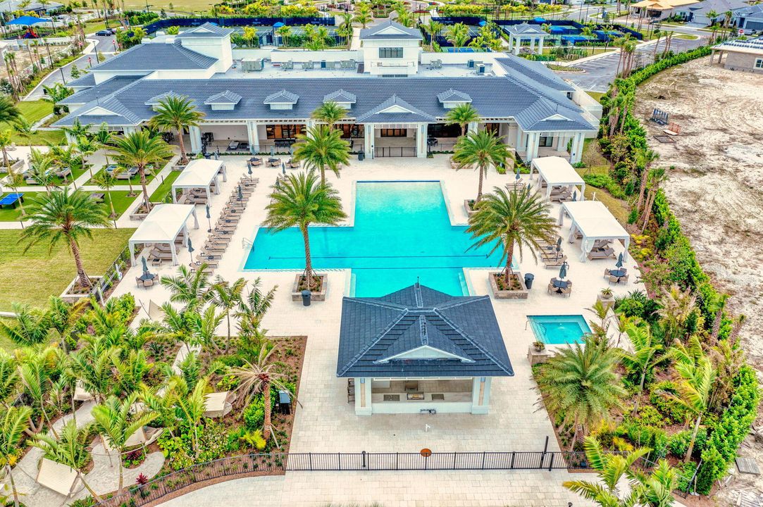 En Renta: $5,500 (3 camas, 2 baños, 2405 Pies cuadrados)