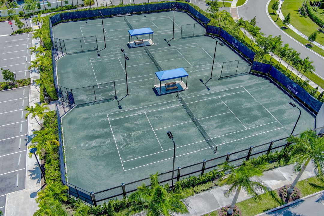 En Renta: $5,500 (3 camas, 2 baños, 2405 Pies cuadrados)