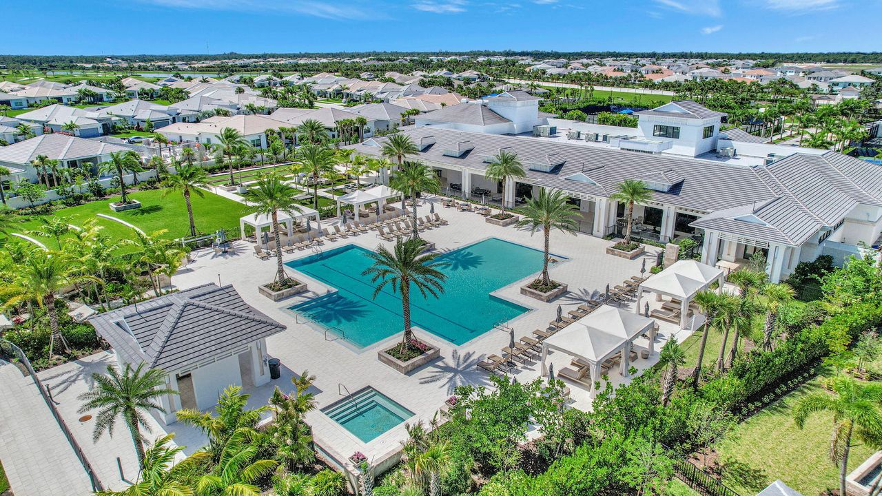 En Renta: $5,500 (3 camas, 2 baños, 2405 Pies cuadrados)