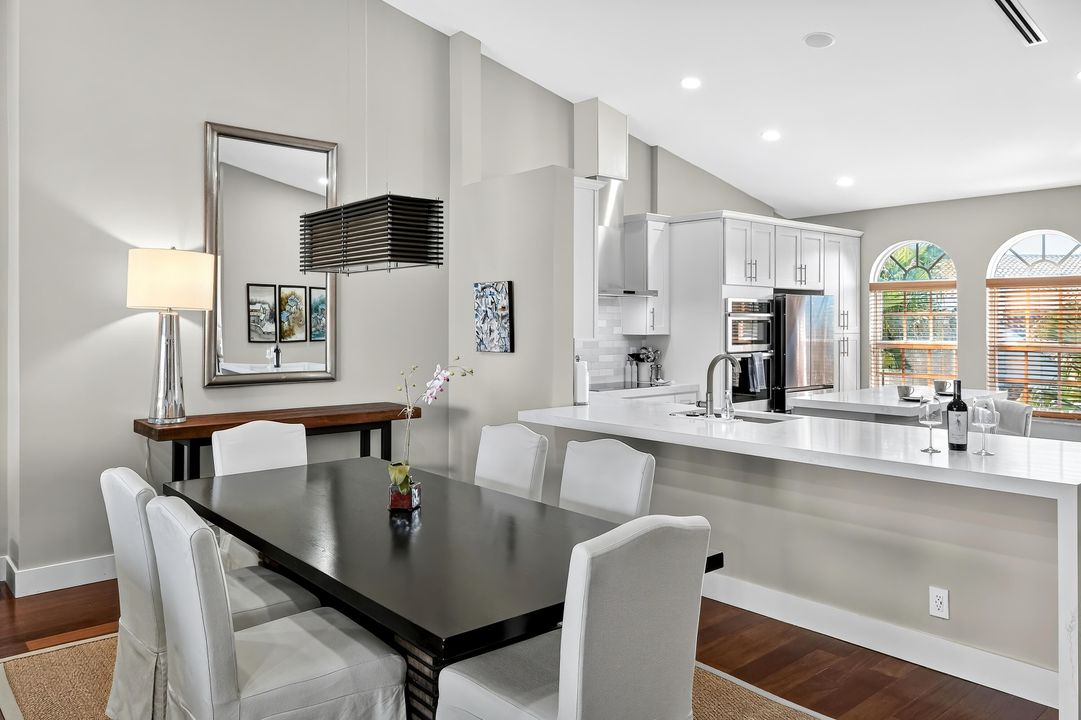 For Sale: $715,000 (2 beds, 2 baths, 1426 Square Feet)