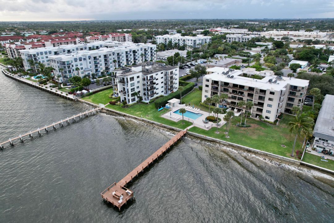 For Sale: $155,000 (1 beds, 1 baths, 430 Square Feet)