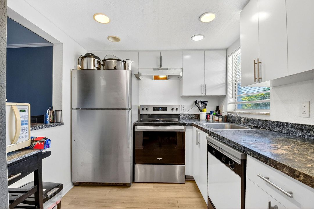 En Renta: $1,600 (1 camas, 1 baños, 648 Pies cuadrados)