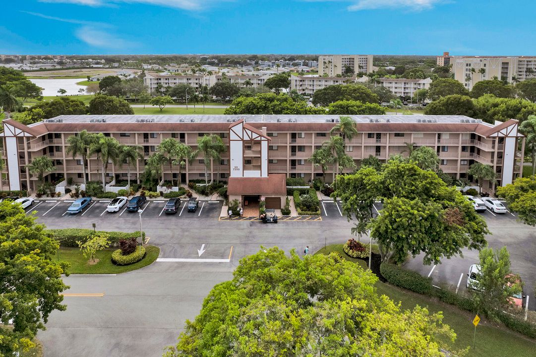 最近租的: $20,400 (2 贝兹, 2 浴室, 1220 平方英尺)