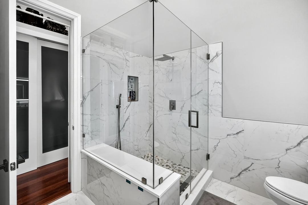 For Sale: $715,000 (2 beds, 2 baths, 1426 Square Feet)