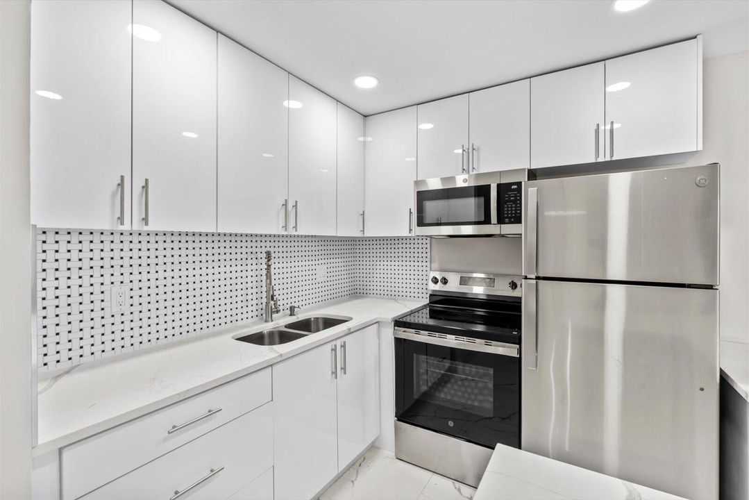 На продажу: $135,000 (1 спален, 1 ванн, 532 Квадратных фут)