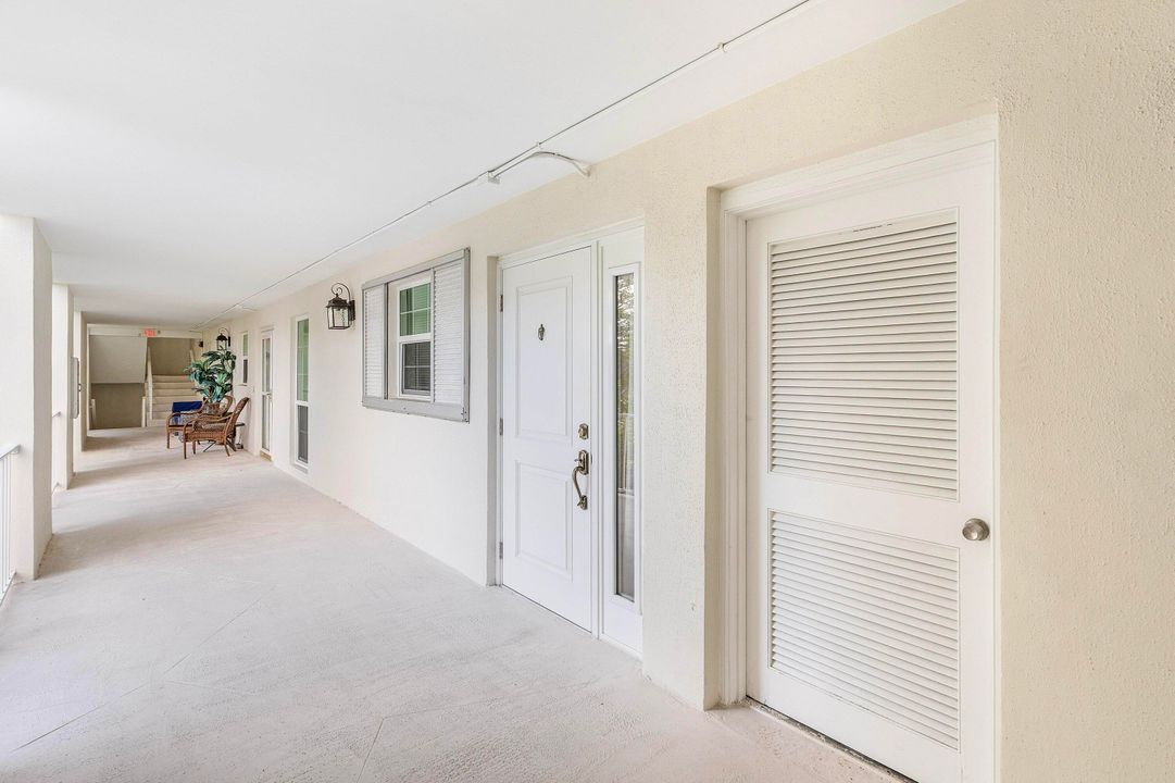 待售: $314,300 (1 贝兹, 1 浴室, 854 平方英尺)