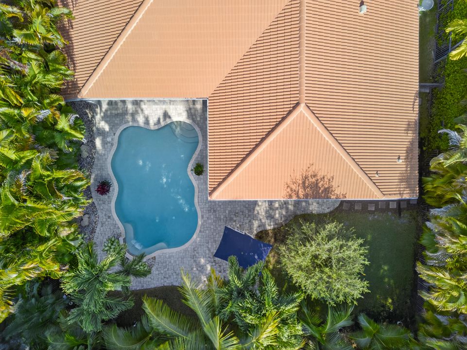 For Sale: $989,000 (4 beds, 3 baths, 2774 Square Feet)