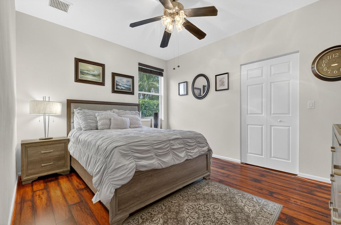 For Sale: $989,000 (4 beds, 3 baths, 2774 Square Feet)