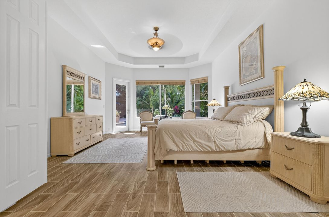 For Sale: $989,000 (4 beds, 3 baths, 2774 Square Feet)