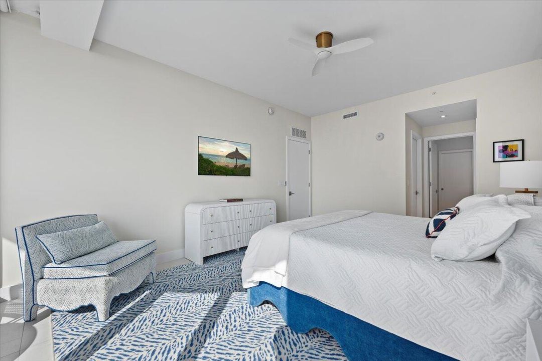 For Sale: $1,975,000 (2 beds, 2 baths, 1449 Square Feet)