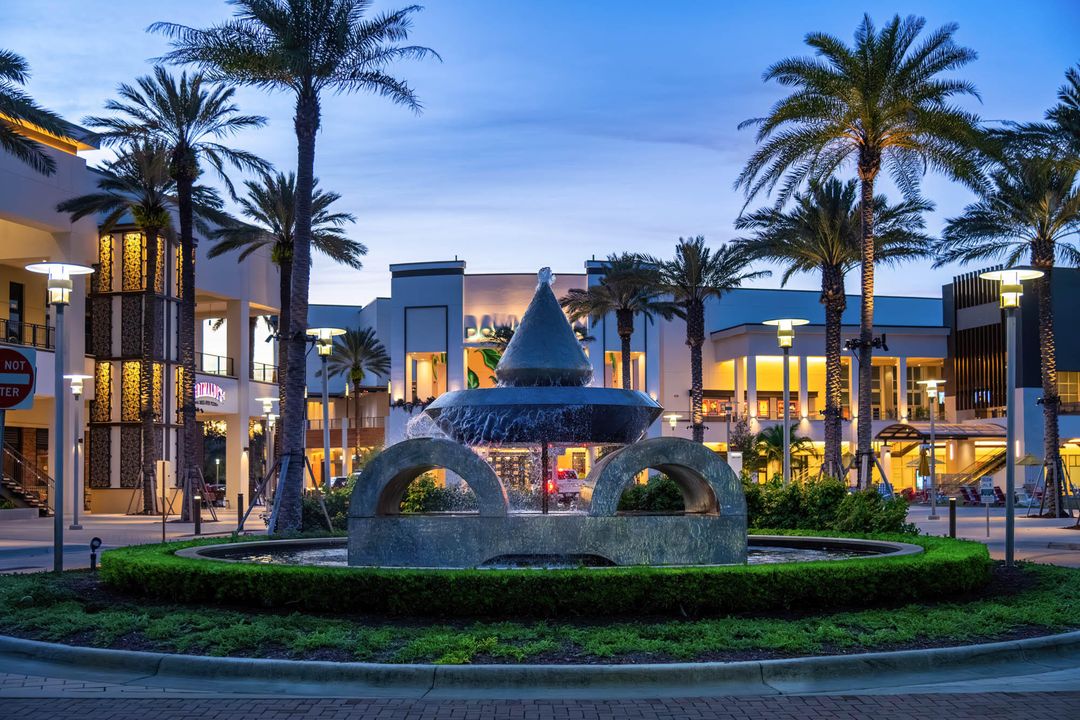 For Sale: $715,000 (2 beds, 2 baths, 1426 Square Feet)