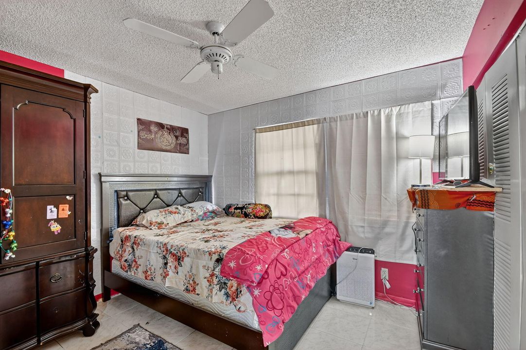 For Sale: $420,000 (3 beds, 2 baths, 1510 Square Feet)