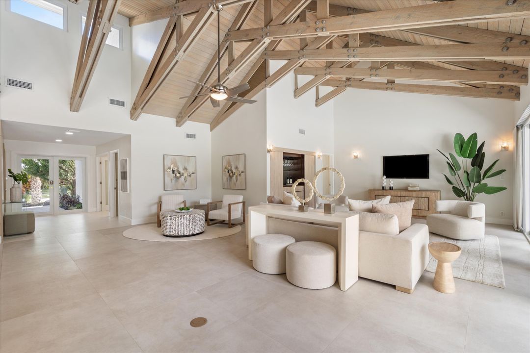 На продажу: $2,472,000 (3 спален, 3 ванн, 3351 Квадратных фут)