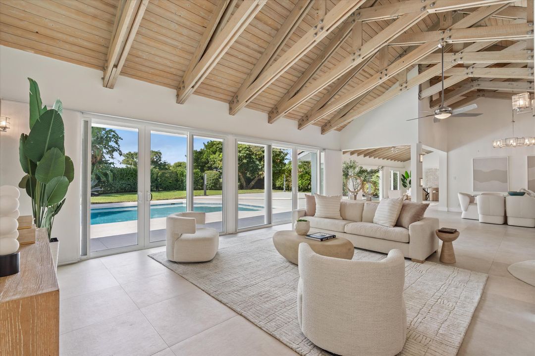 На продажу: $2,472,000 (3 спален, 3 ванн, 3351 Квадратных фут)