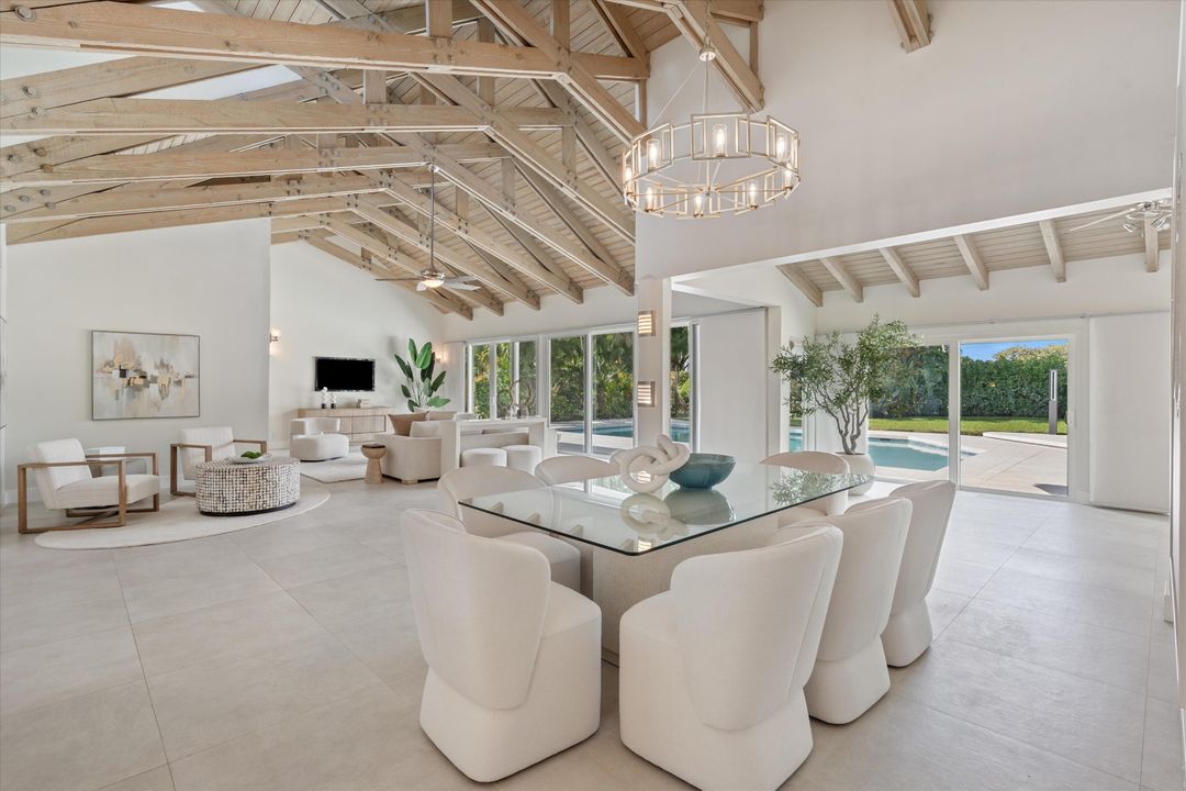 На продажу: $2,472,000 (3 спален, 3 ванн, 3351 Квадратных фут)