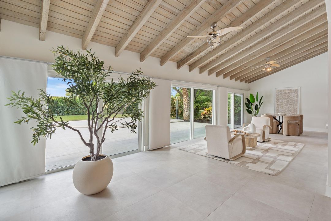 На продажу: $2,472,000 (3 спален, 3 ванн, 3351 Квадратных фут)