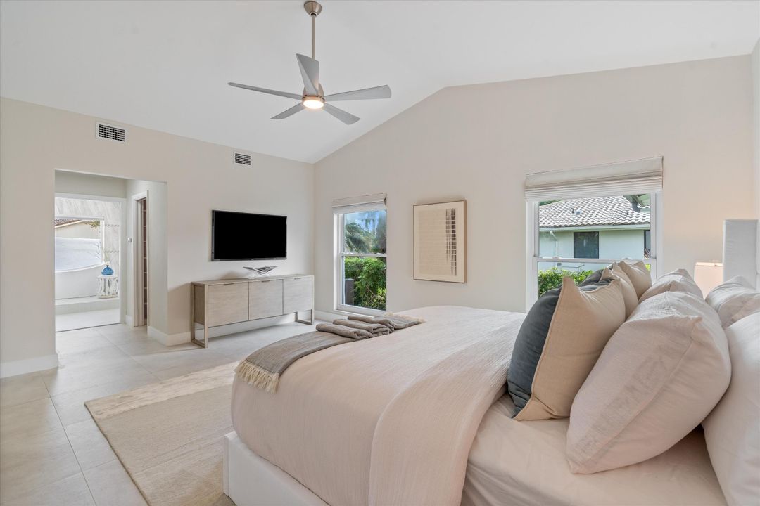 На продажу: $2,472,000 (3 спален, 3 ванн, 3351 Квадратных фут)