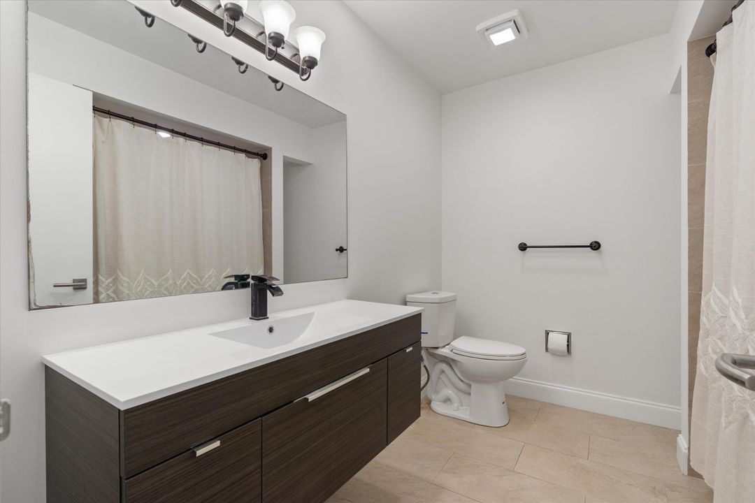 На продажу: $2,472,000 (3 спален, 3 ванн, 3351 Квадратных фут)