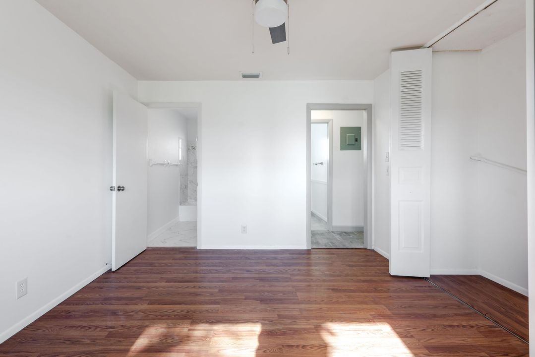 For Sale: $118,750 (1 beds, 1 baths, 662 Square Feet)