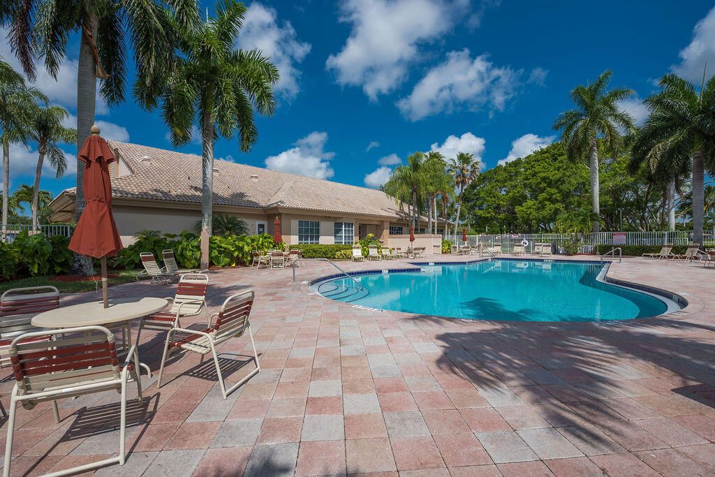 В аренду: $3,150 (3 спален, 2 ванн, 1408 Квадратных фут)