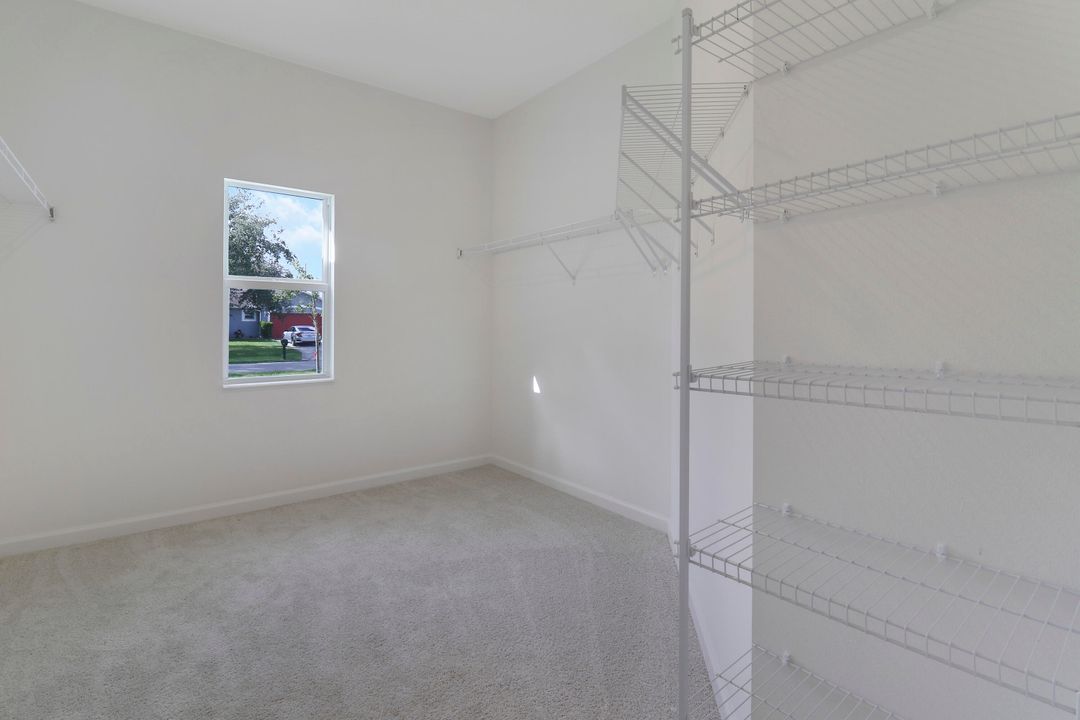 For Sale: $535,000 (4 beds, 3 baths, 2291 Square Feet)