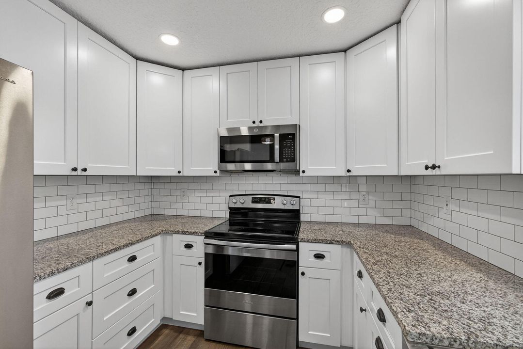 En Venta: $714,999 (3 camas, 2 baños, 1572 Pies cuadrados)