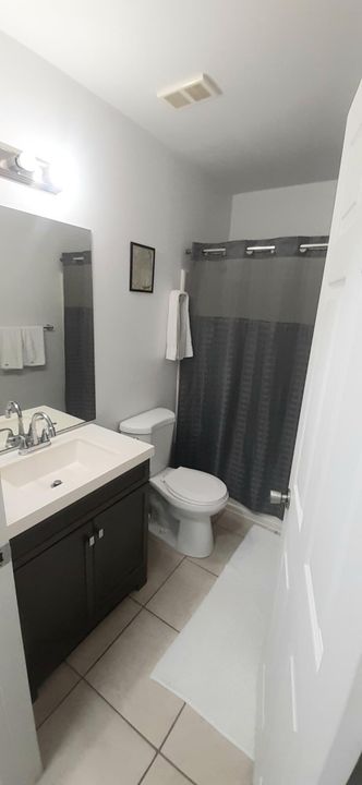 For Sale: $209,000 (2 beds, 2 baths, 1000 Square Feet)