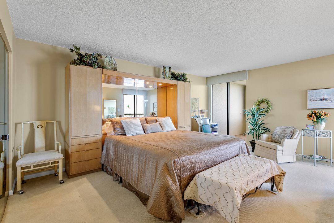 На продажу: $899,000 (2 спален, 2 ванн, 1804 Квадратных фут)