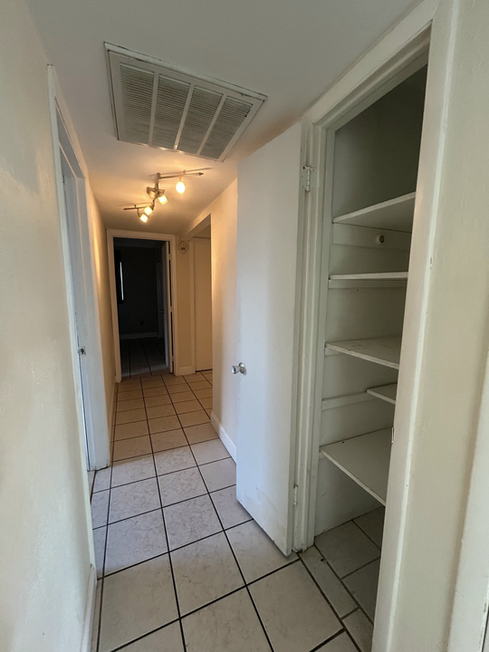 В аренду: $3,150 (3 спален, 2 ванн, 1134 Квадратных фут)