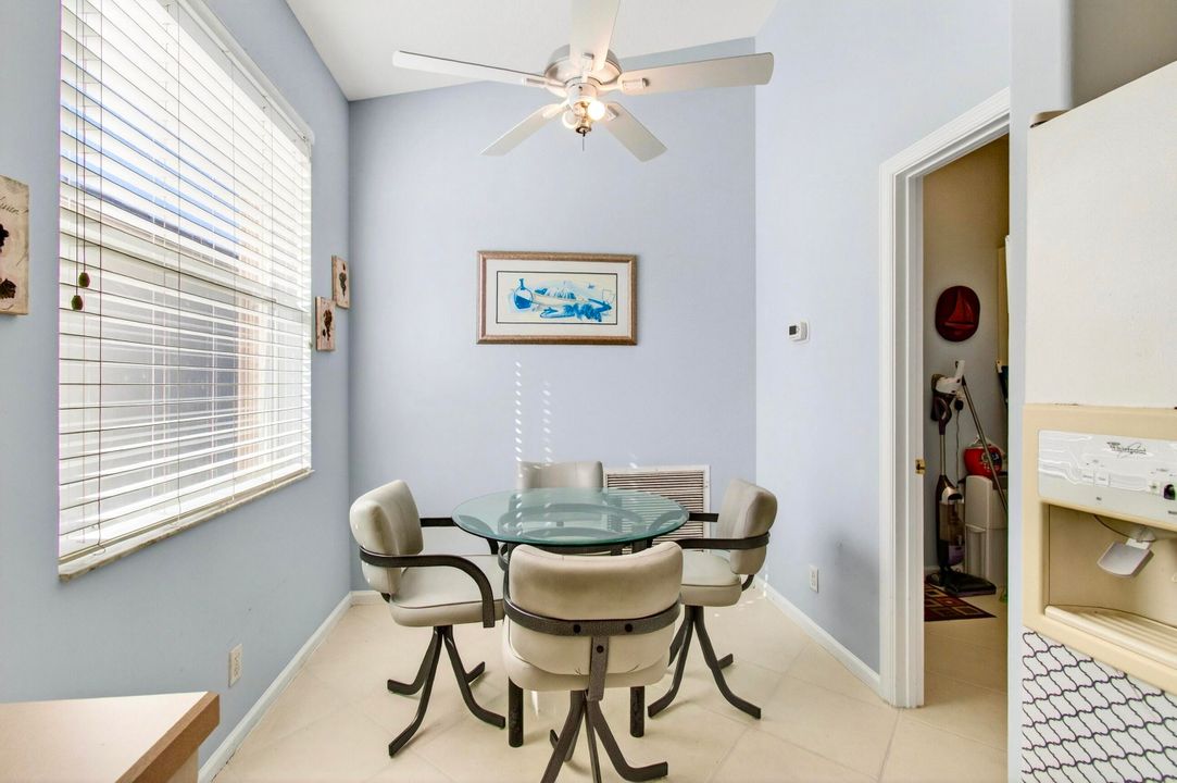 For Sale: $400,000 (3 beds, 2 baths, 1526 Square Feet)