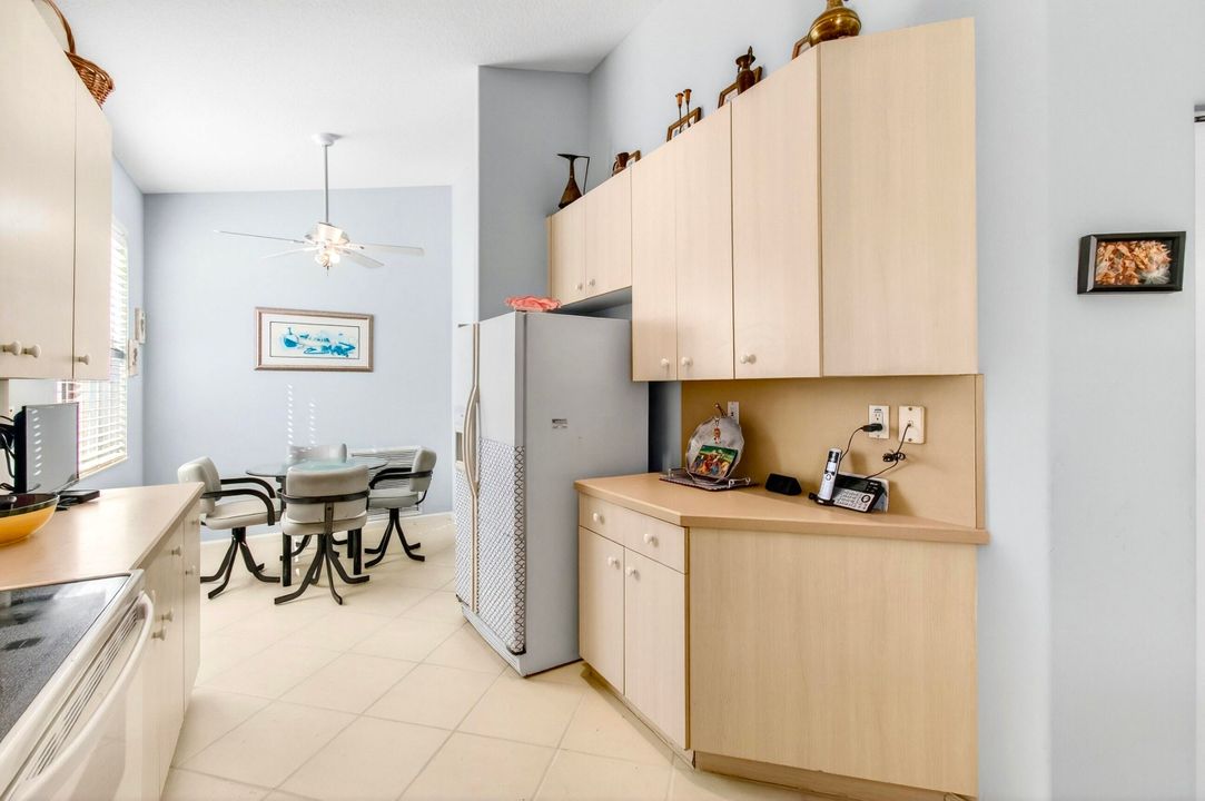 For Sale: $400,000 (3 beds, 2 baths, 1526 Square Feet)