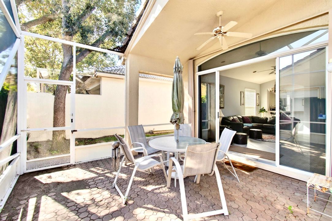 For Sale: $400,000 (3 beds, 2 baths, 1526 Square Feet)