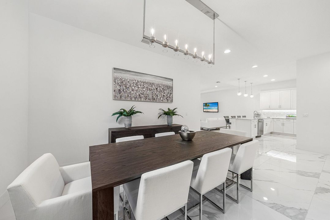 For Sale: $2,065,000 (3 beds, 3 baths, 3162 Square Feet)