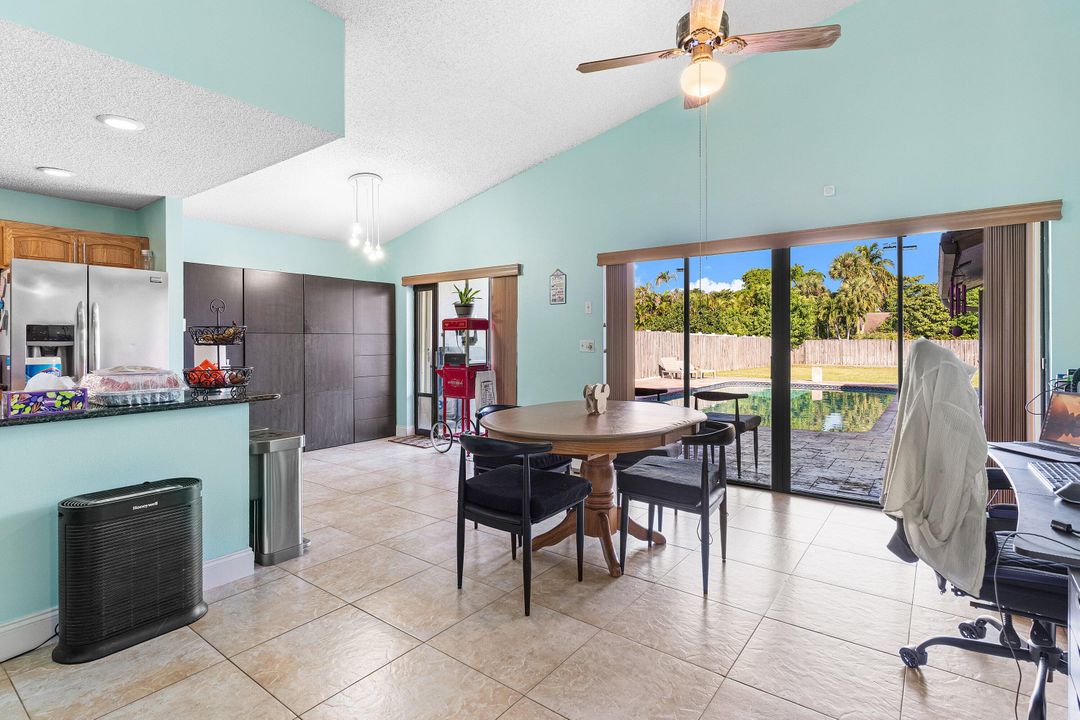 For Sale: $1,275,000 (4 beds, 2 baths, 1964 Square Feet)